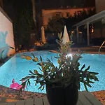 Mina By Adda Alacati Cesme