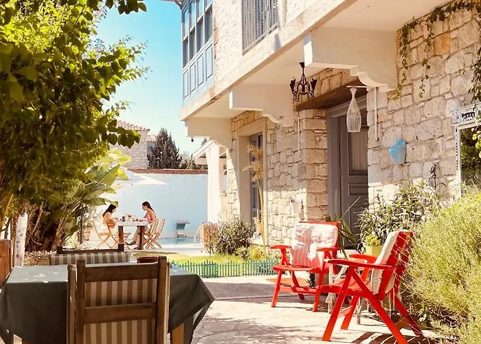 Mina By Adda Alacati מלון