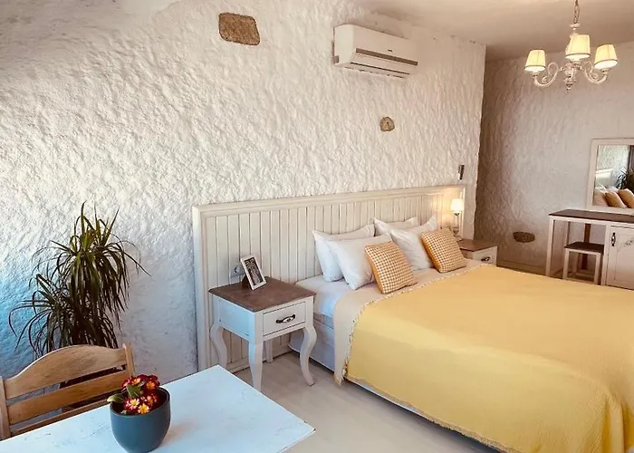 Mina By Adda Alacati *