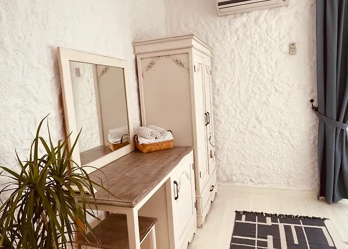 Mina By Adda Alacati