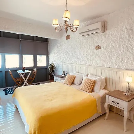Mina By Adda Alacati Cesme